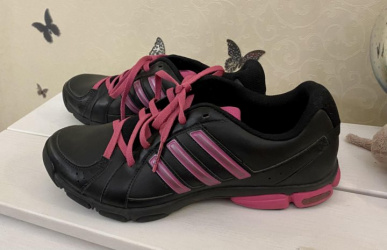 кроссовки Adidas 37,5 размер