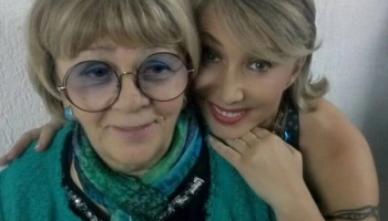 Перед премьерой в ЦДКЖ Елена Воробе